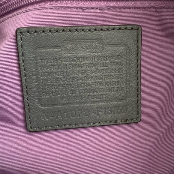 Coach East West Pleated Gray & White Tote Bag with Dust Bag - Picture 10 of 12